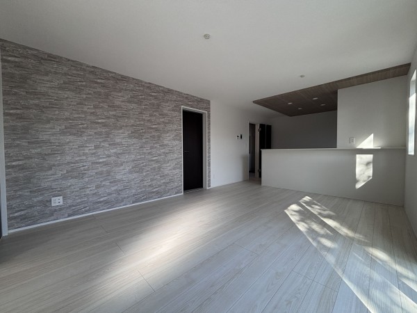 桶川市上日出谷南、新築一戸建ての画像です