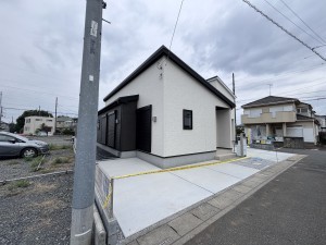 桶川市上日出谷南、新築一戸建ての画像です