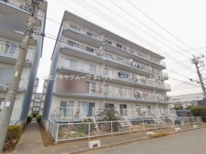 上尾市西宮下、マンションの画像です