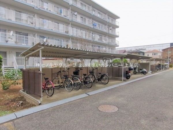 上尾市西宮下、マンションの画像です