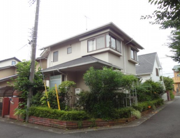 上尾市向山、中古一戸建ての画像です