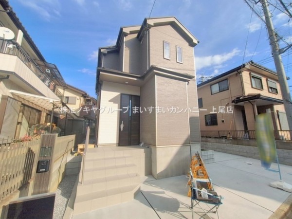 桶川市大字坂田、新築一戸建ての画像です