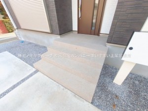 桶川市神明、新築一戸建ての画像です