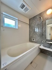 八潮市古新田、新築一戸建ての画像です