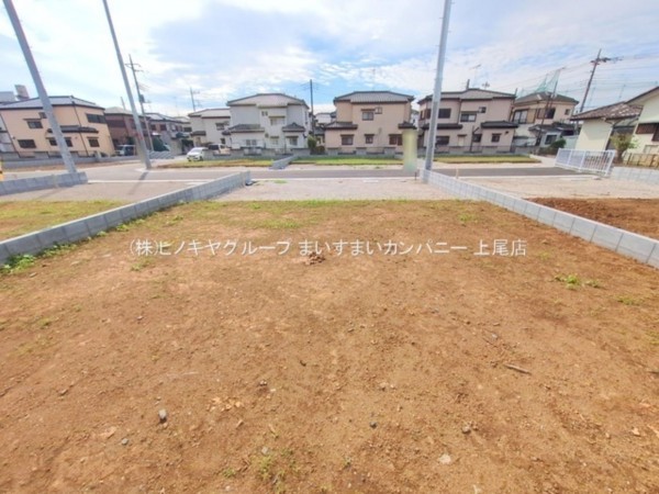 上尾市大字小敷谷、新築一戸建ての画像です