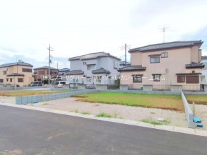上尾市大字小敷谷、新築一戸建ての画像です