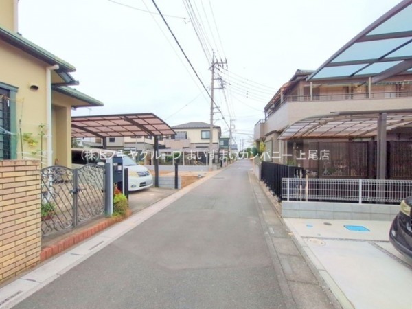 桶川市坂田東、新築一戸建ての画像です