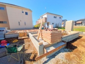 桶川市下日出谷東、新築一戸建ての画像です