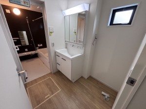 上尾市大字原市、新築一戸建ての画像です