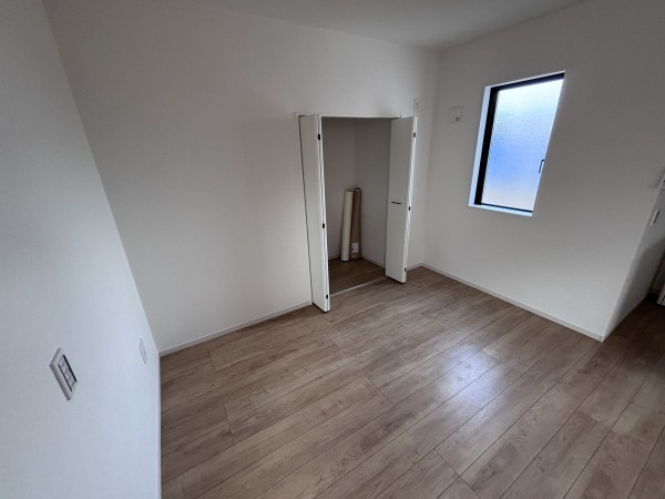 上尾市大字原市、新築一戸建ての画像です