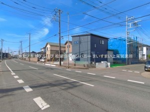 桶川市上日出谷南、新築一戸建ての画像です