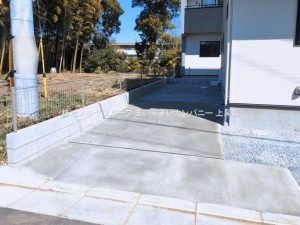 上尾市大字瓦葺、新築一戸建ての画像です