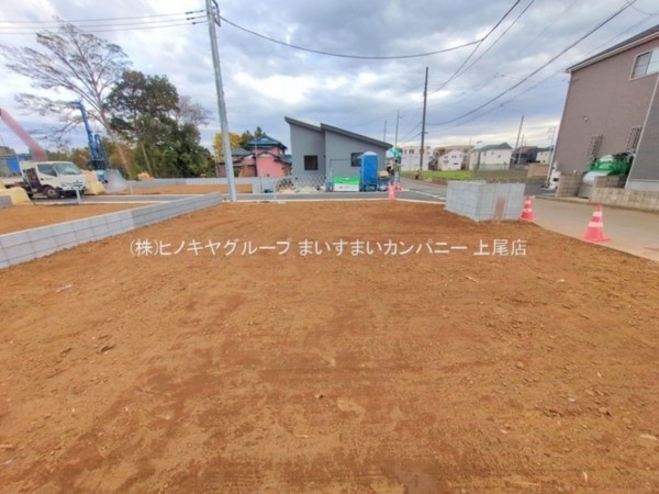 上尾市大字瓦葺、新築一戸建ての画像です