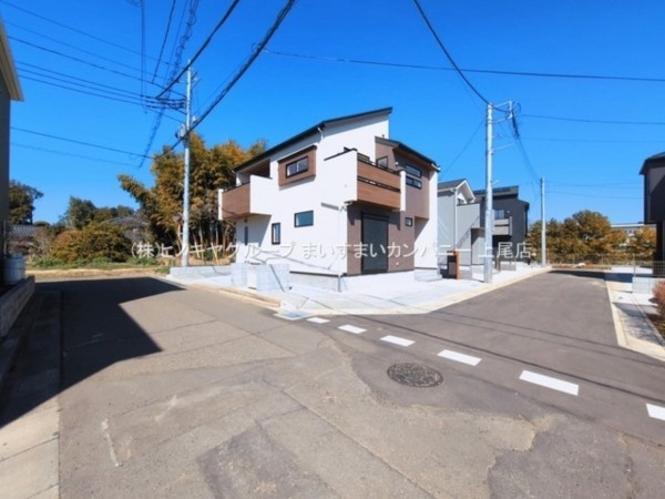 上尾市大字瓦葺、新築一戸建ての画像です