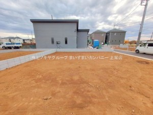 上尾市大字瓦葺、新築一戸建ての画像です