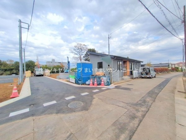 上尾市大字瓦葺、新築一戸建ての画像です