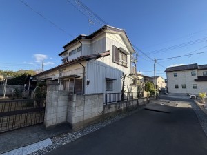 上尾市弁財、土地の画像です