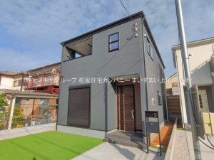 桶川市末広、新築一戸建ての画像です