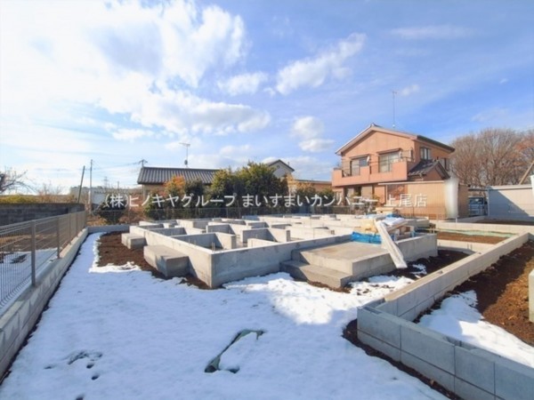 桶川市坂田東、新築一戸建ての画像です