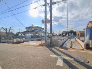 桶川市坂田東、新築一戸建ての画像です