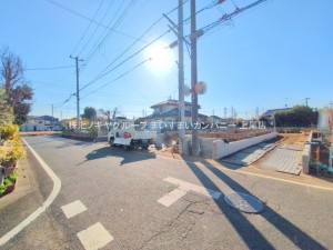 桶川市坂田東、新築一戸建ての画像です