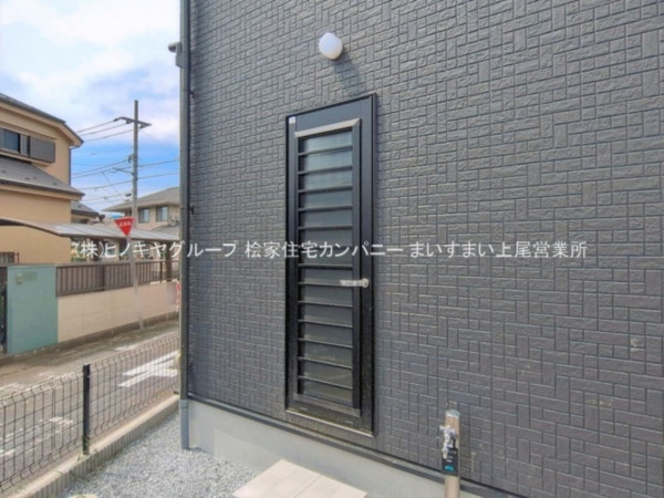 桶川市末広、新築一戸建ての画像です