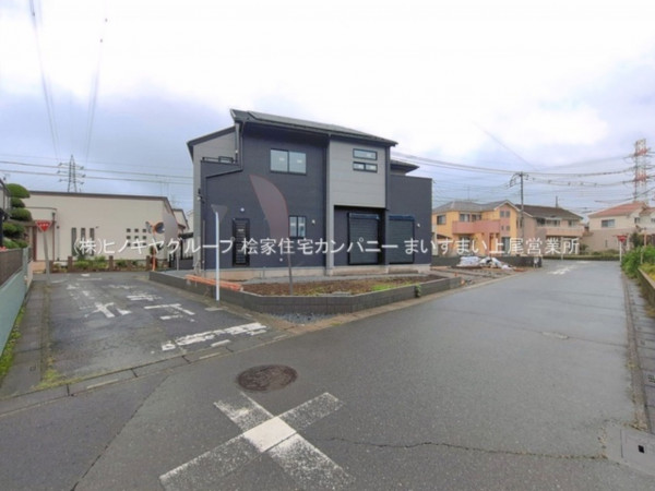 桶川市末広、新築一戸建ての画像です
