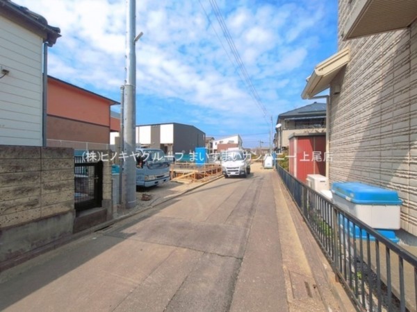 上尾市大字瓦葺、新築一戸建ての画像です