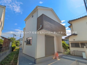 上尾市大字瓦葺、新築一戸建ての画像です