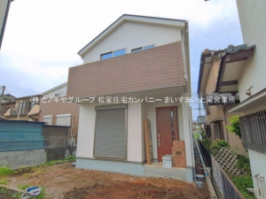 上尾市大字瓦葺、新築一戸建ての画像です