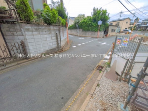 上尾市大字瓦葺、新築一戸建ての画像です