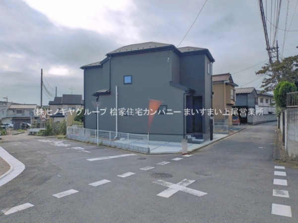 上尾市大字瓦葺、新築一戸建ての画像です