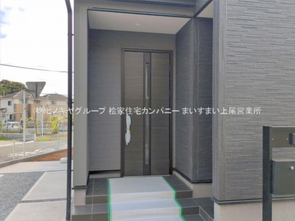 上尾市大字瓦葺、新築一戸建ての画像です