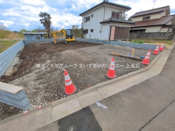 上尾市大字瓦葺、新築一戸建ての画像です