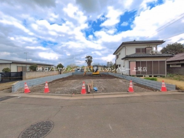 上尾市大字瓦葺、新築一戸建ての画像です