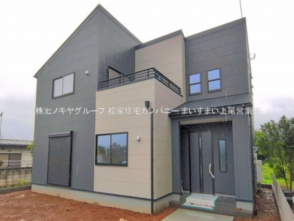 上尾市大字瓦葺、新築一戸建ての画像です