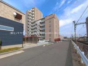 上尾市大字中妻、マンションの画像です