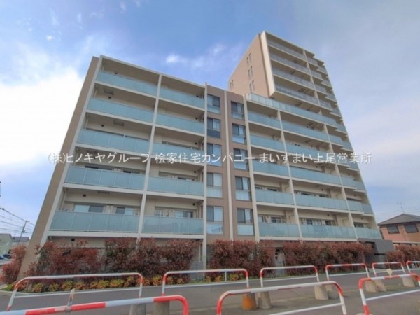 上尾市大字中妻、マンションの画像です