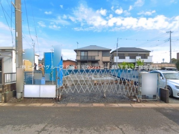 桶川市坂田東、新築一戸建ての画像です