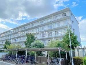 上尾市西宮下、マンションの画像です