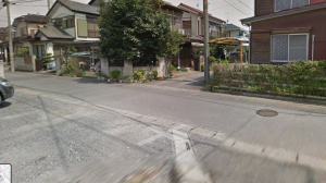 桶川市朝日、土地の前面道路を含む現地写真画像です