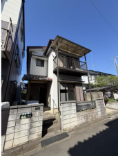 桶川市大字加納、中古一戸建ての外観画像です