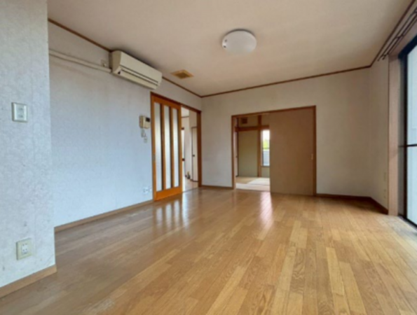 桶川市上日出谷南、中古一戸建ての画像です