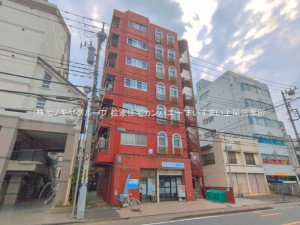 上尾市愛宕、マンションの画像です