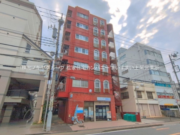 上尾市愛宕、マンションの画像です