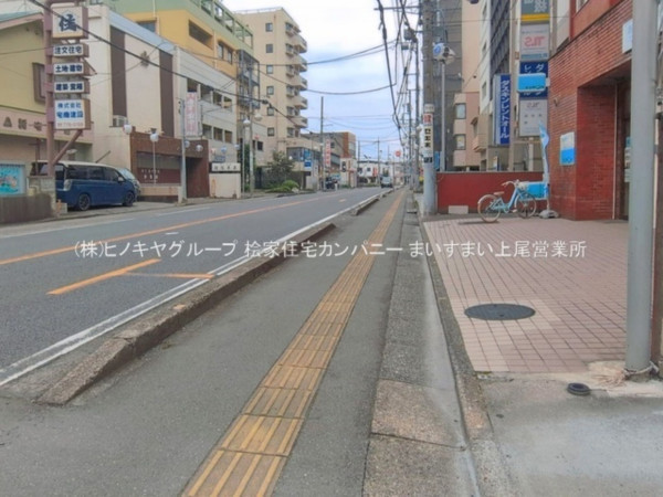 上尾市愛宕、マンションの画像です