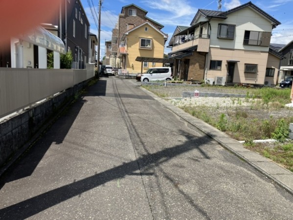 静岡市葵区瀬名、土地の画像です