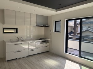 静岡市駿河区丸子、中古一戸建ての画像です