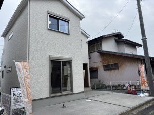 静岡市駿河区中村町、新築一戸建ての画像です