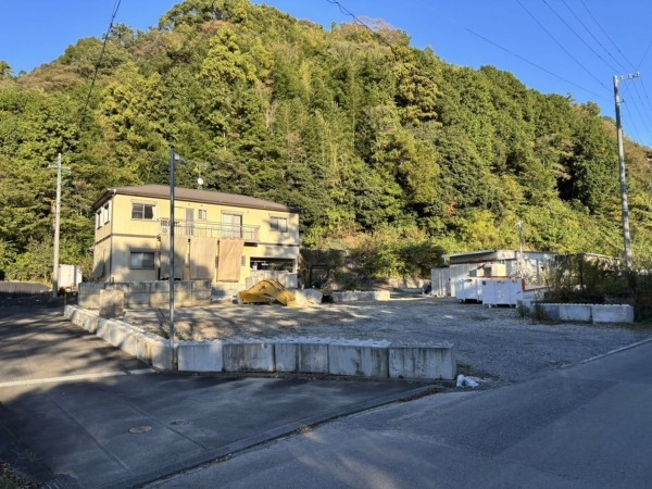 静岡市駿河区丸子、土地の画像です